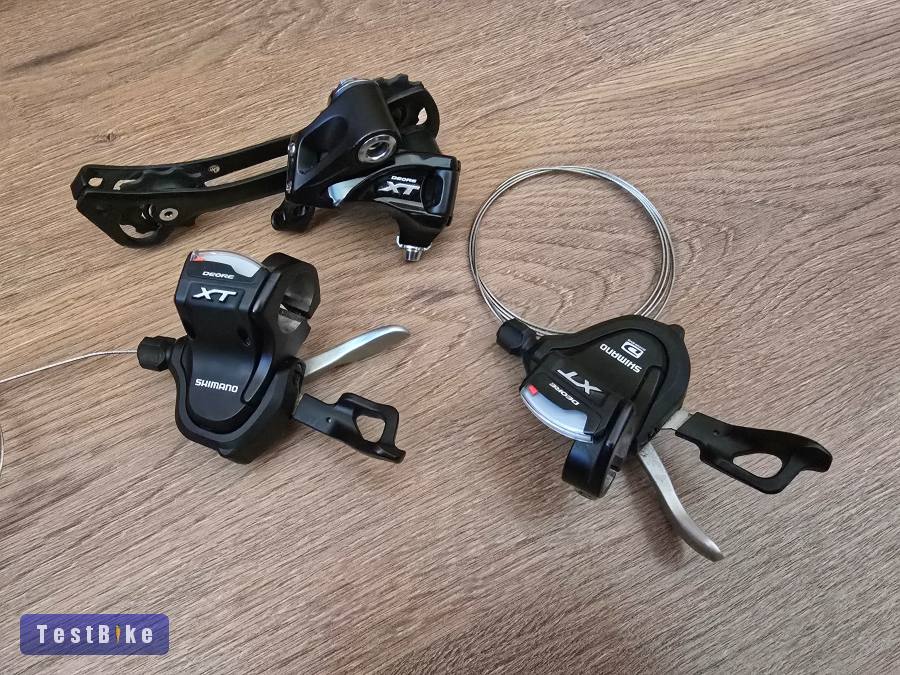Shimano XT M780 váltókarok + hátsó váltó