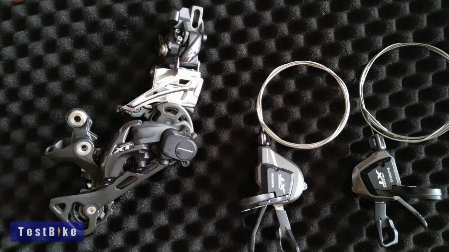 Shimano XT M8000-es váltószett 2x11 fokozat