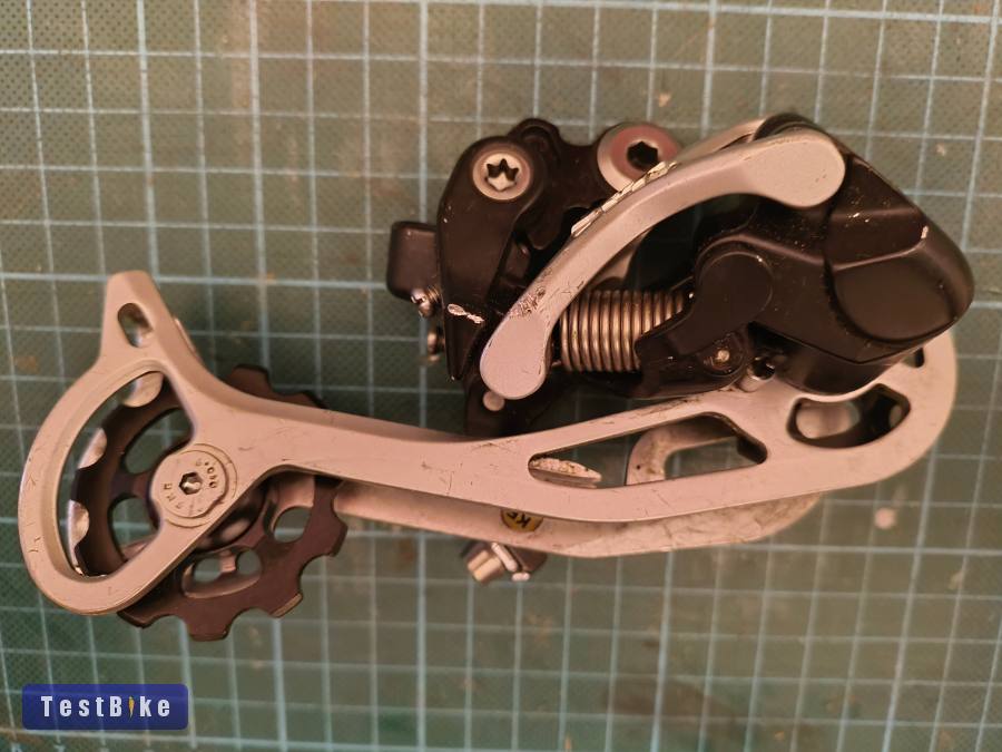 Shimano XT RD-M772, 6/7/8/9-es hátsó váltó, iparis új görgőkkel