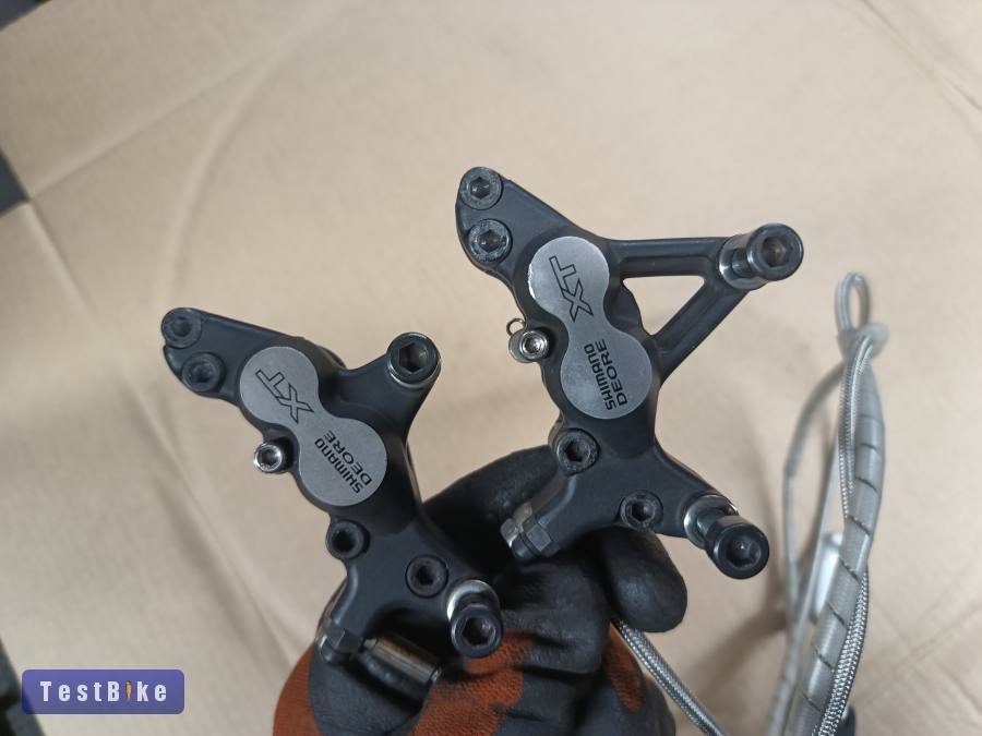 Shimano XT tárcsafék 4 dugattyús