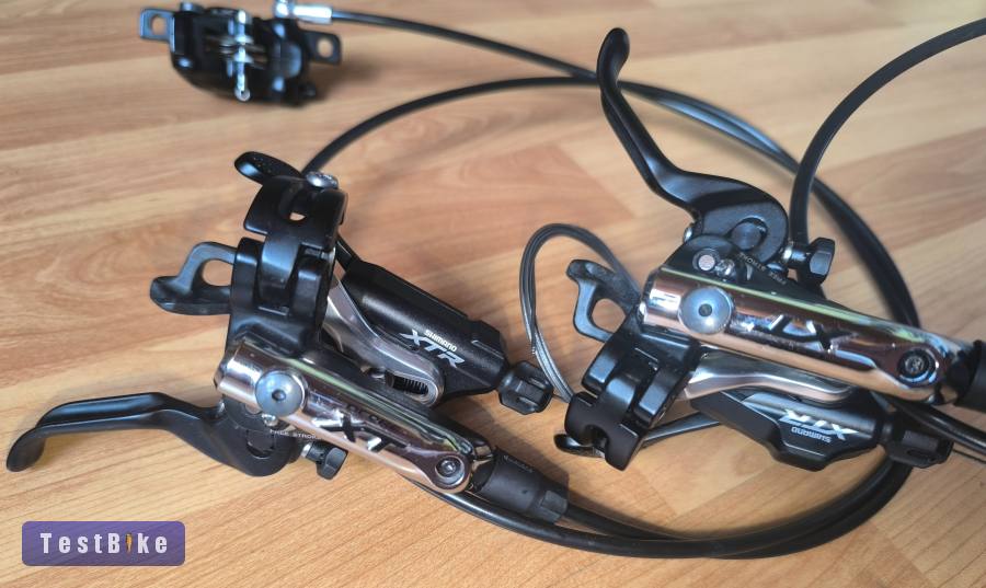 Shimano XTR 2/3x10 váltókarok Deore XT hidraulikus fékkel