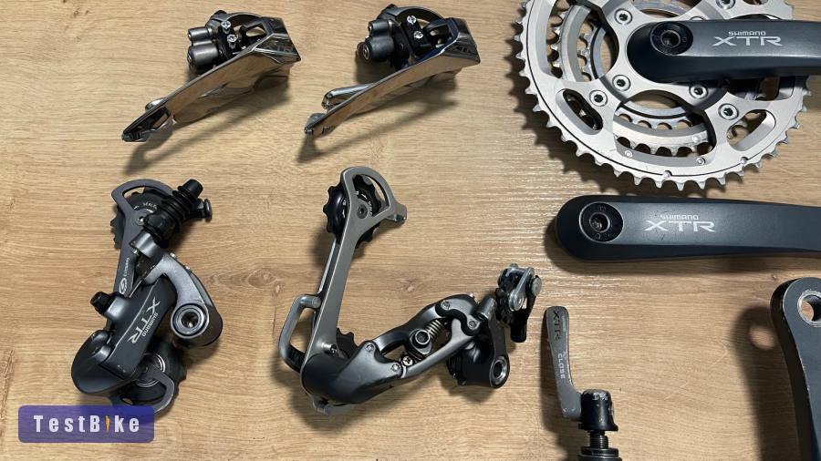 Shimano XTR M950 / M951 / M952 alkatrészek 8-9 sebességhez
