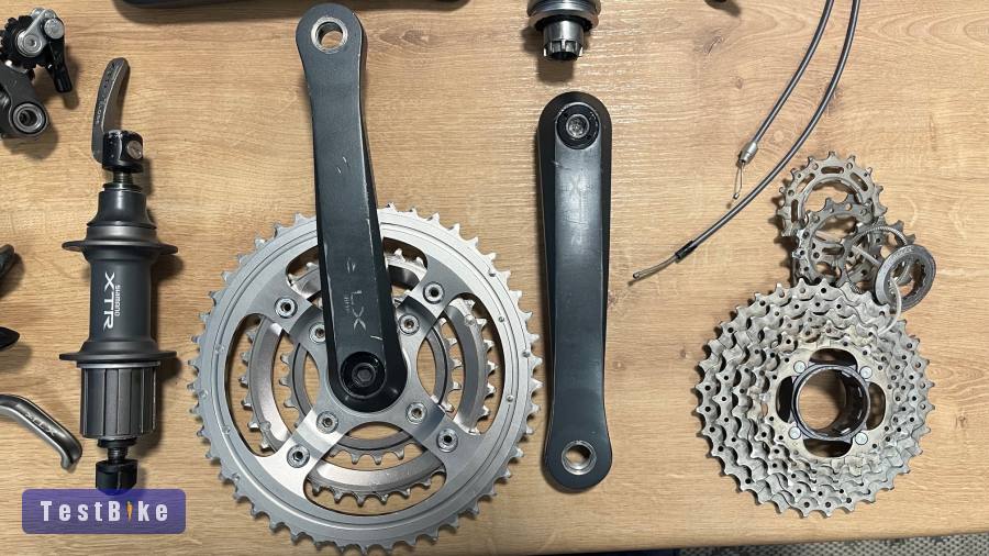 Shimano XTR M950 / M951 / M952 alkatrészek 8-9 sebességhez