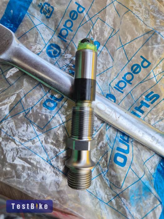 Új Shimano xtr tengely/pedáltest jobbos