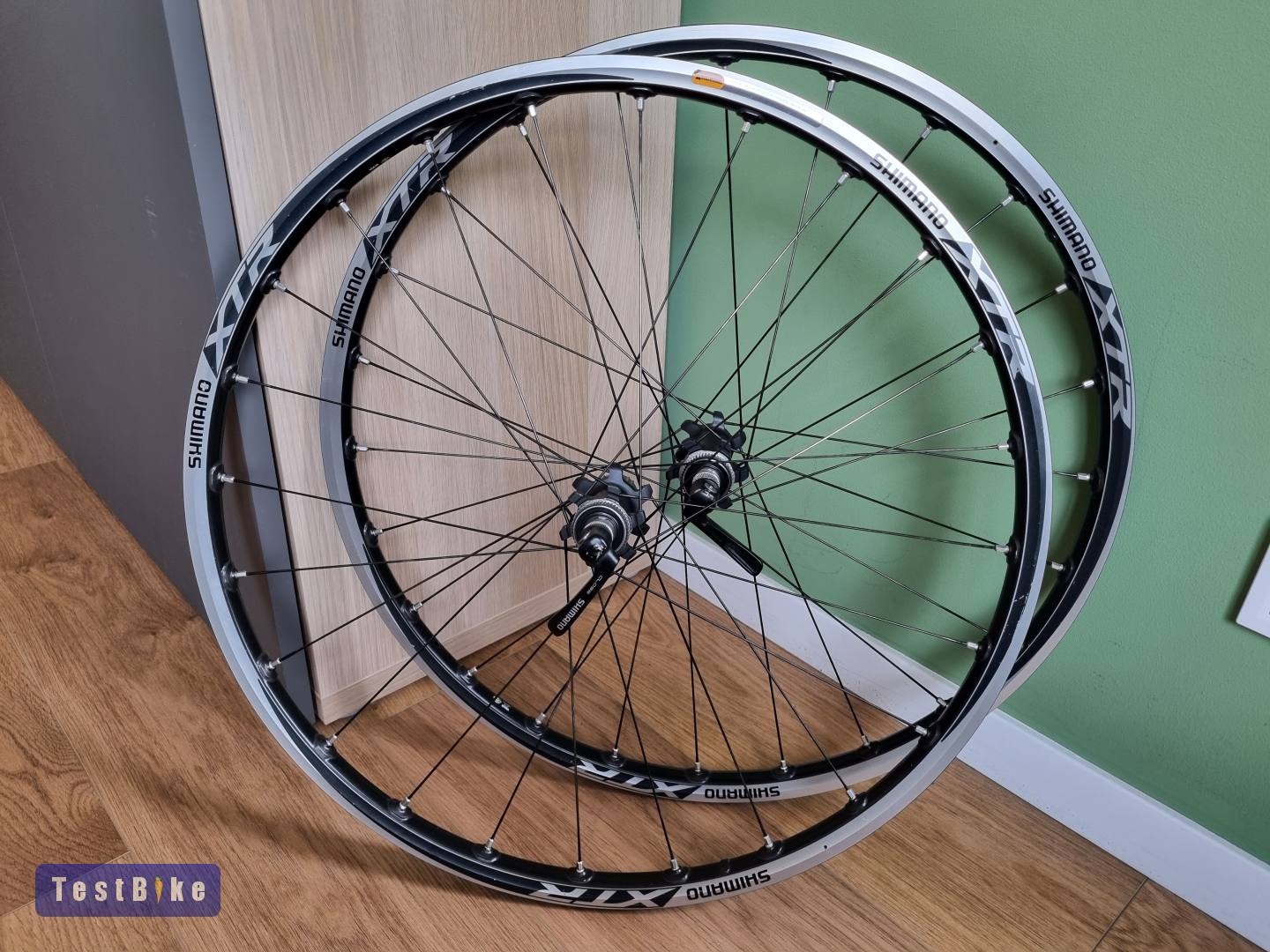 Shimano XTR WH-m985 Disc Front and Rear Wheels 26