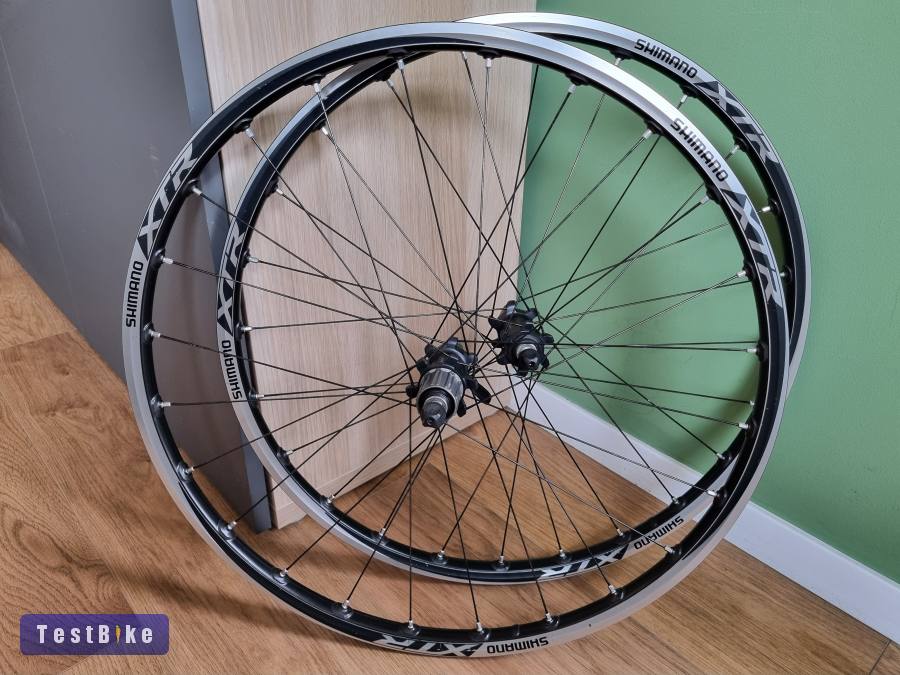 Shimano XTR WH-m985 Disc Front and Rear Wheels 26"          