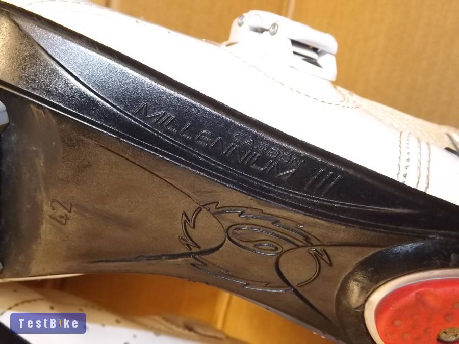 Sidi országúti cipő 42-es+LOOK pedál .