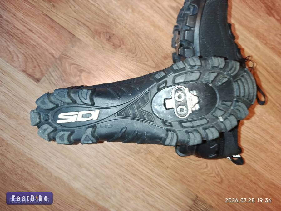 Sidi Sarpe  Defender spd. 40-es