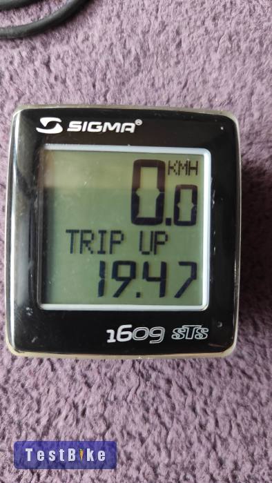 Sigma BC 1609-STS Kilométer óra