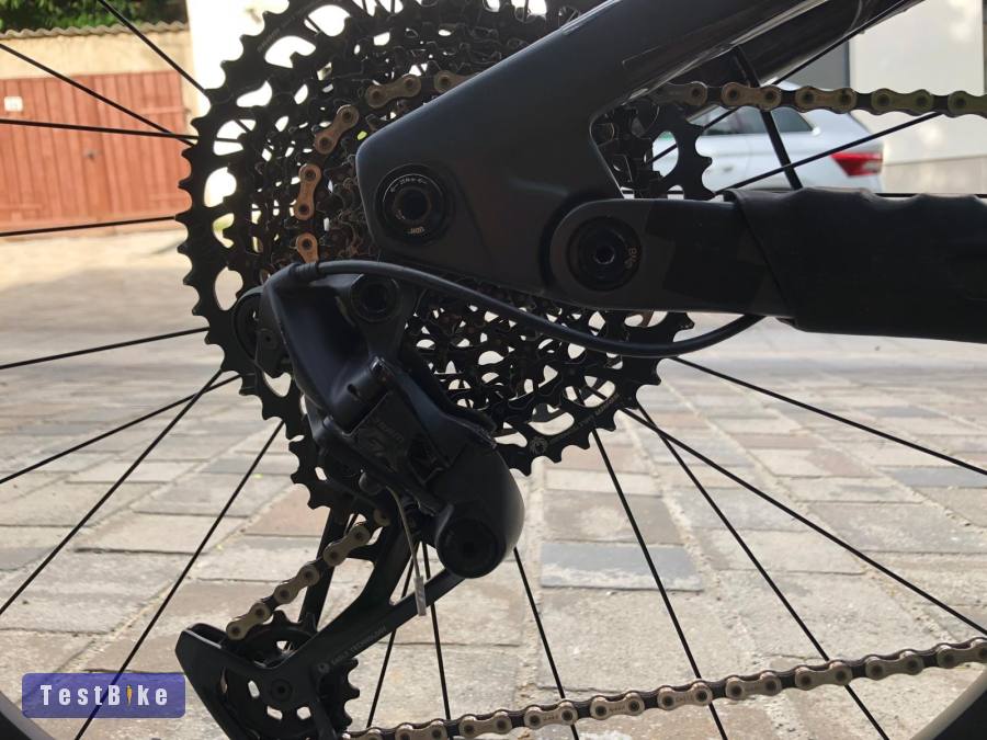 Simplon carbon trail, 29-es kerék, L váz