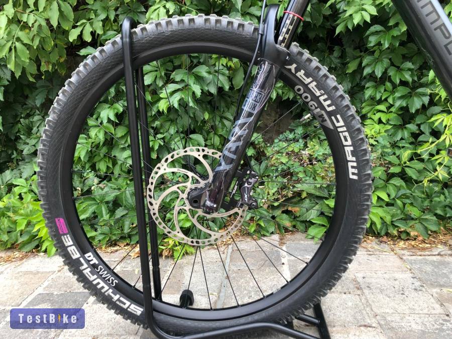Simplon carbon trail, 29-es kerék, L váz