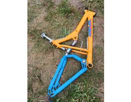 Simplon összteleszkópos mtb váz 26"