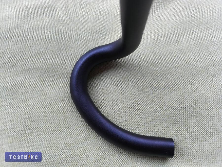 Specialized alu kormány 420 mm 31.8 befogó 