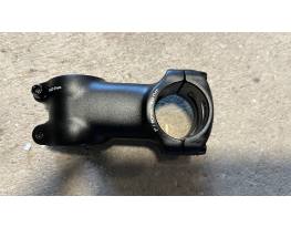 Specialized alu stucni