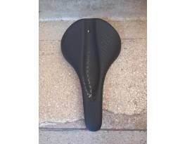 Specialized Body Geometry nyereg 