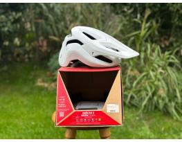 Specialized Camber Ambush és Tactic bukósisakok