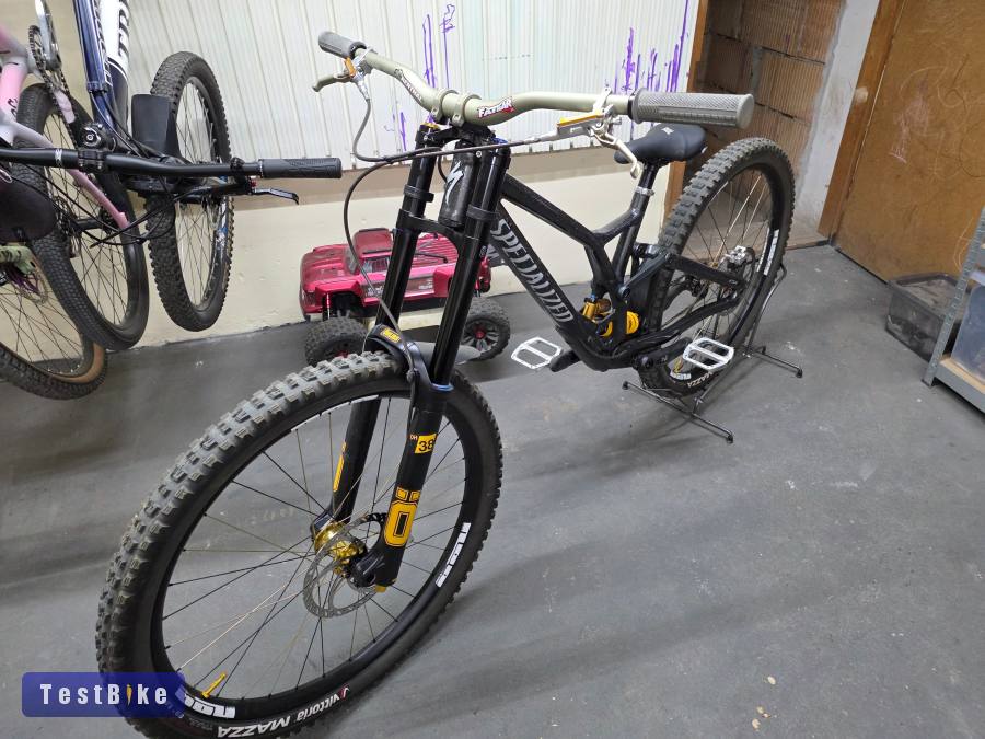 Specialized Demo 8 