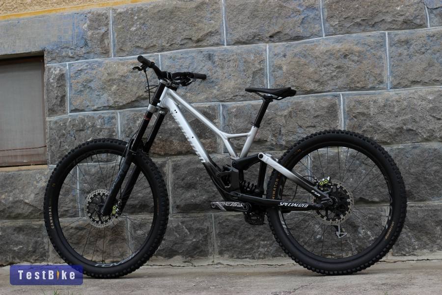Specialized Demo 8 Expert (2022) - S3 -