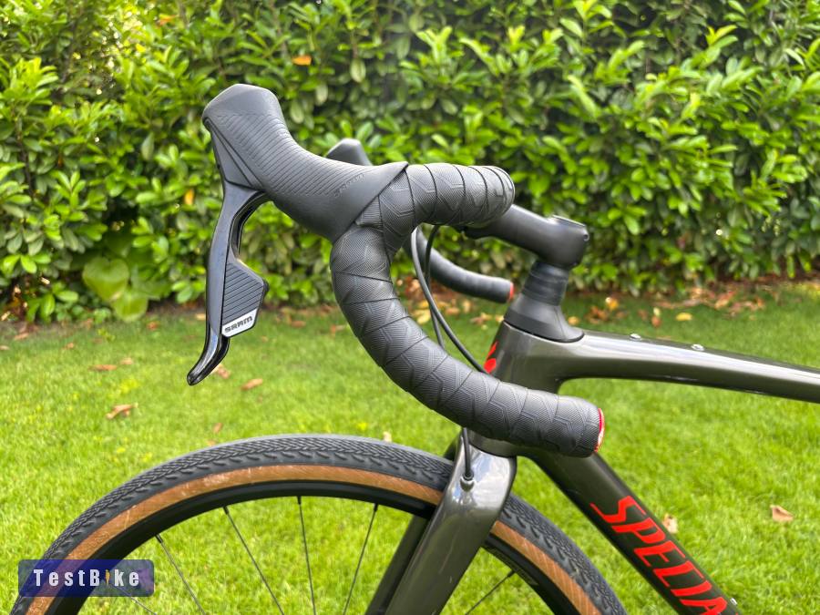 Specialized Diverge Base Carbon 54-es