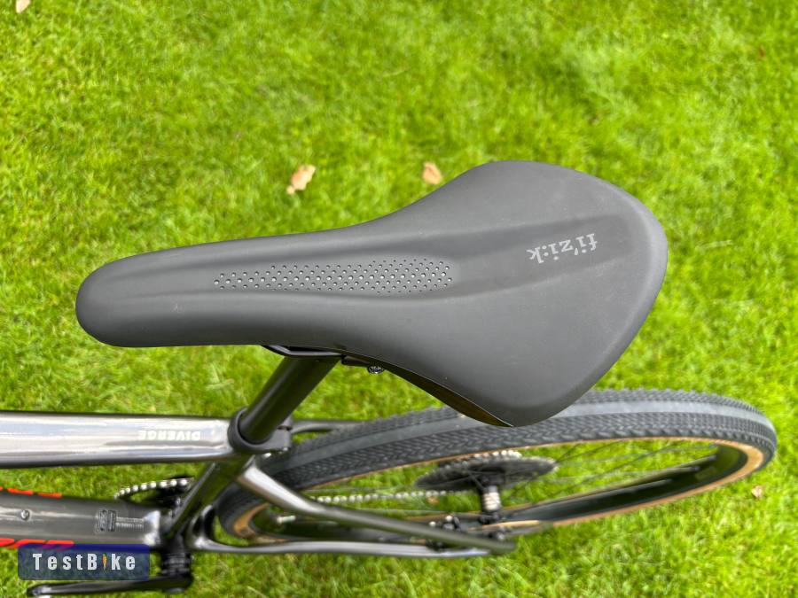 Specialized Diverge Base Carbon 54-es