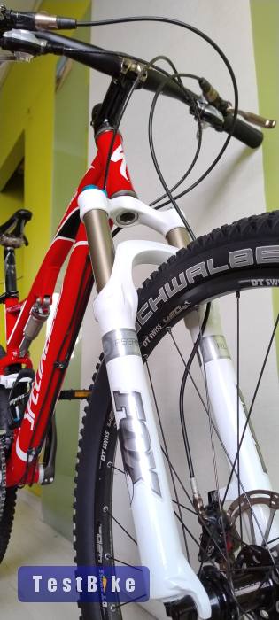 Specialized Epic Comp 26", 44 cm, Fox légrugók, Avid Elixir