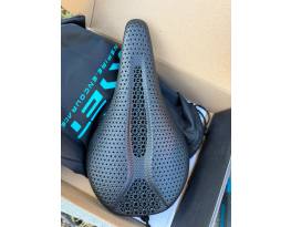 Specialized féle Ryet carbon 3D ülés