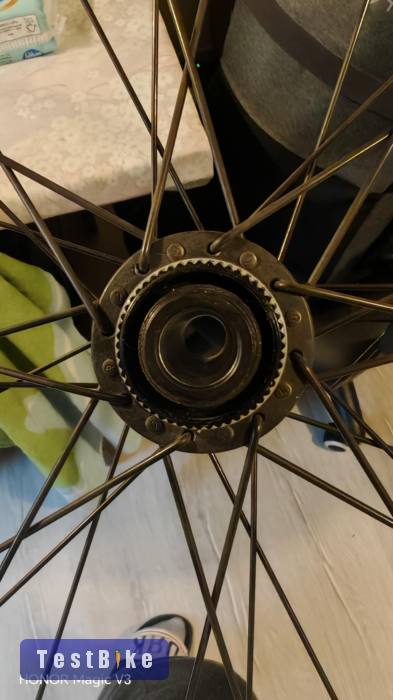 Specialized komplett kerék eladó. 2db együtt!