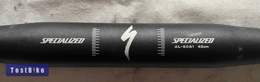 Specialized kormány, 420mm