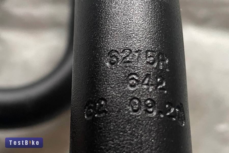 Specialized kormány, 420mm