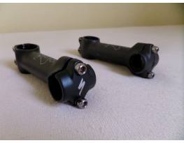 Specialized kormányszár a head kupakkal 25.4 120 mm