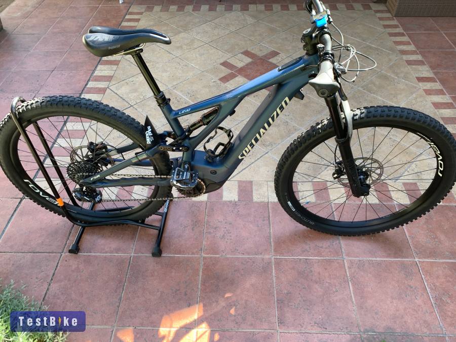 Specialized Levo FSR - top integrált GPS-el