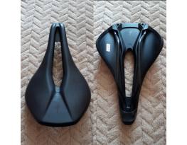 Specialized Power Expert Hollow Ti nyereg. Újszerű! 