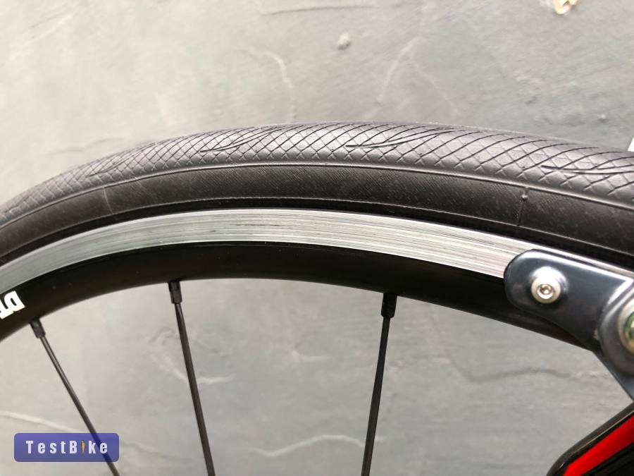 Specialized Roubaix Expert Carbon Ultegra Di2 DT Swiss