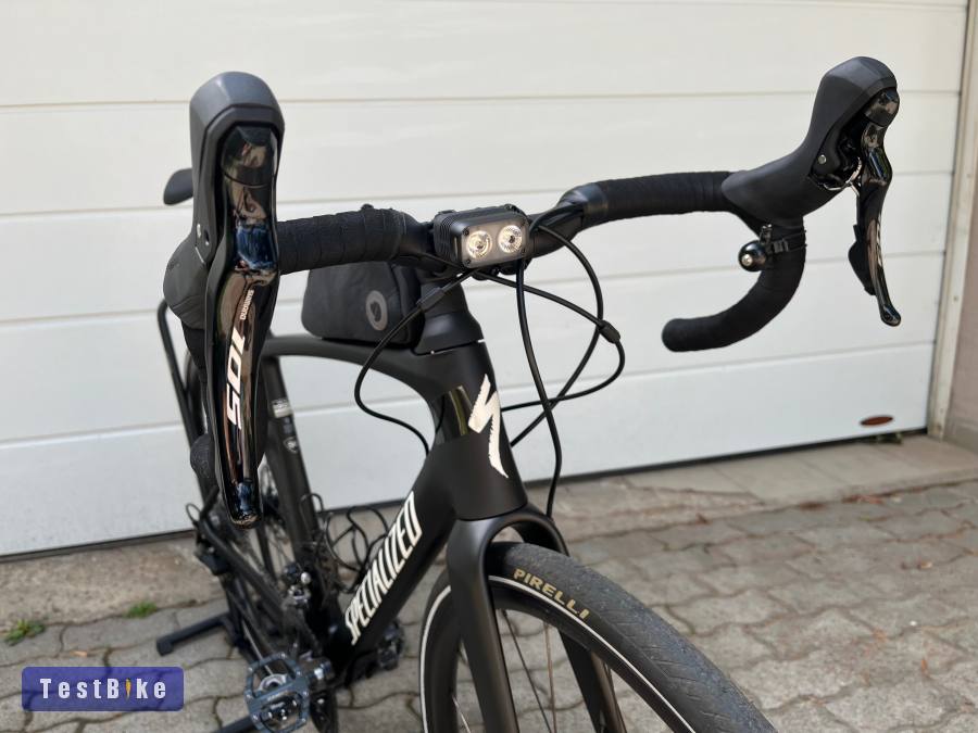 Specialized Roubaix SL8 Sport 105, 2025