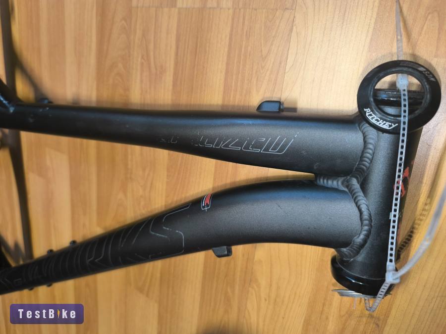 Specialized S-Works 26"-os össztelós váz Fox rúgóstaggal