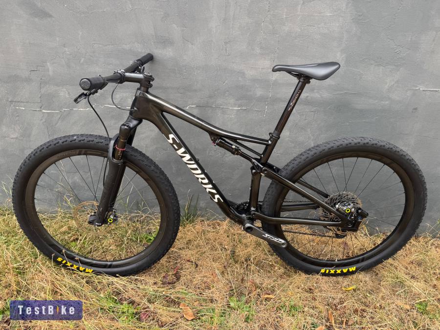 Specialized S-Works Epic M Roval Carbon AXS Brain MT8