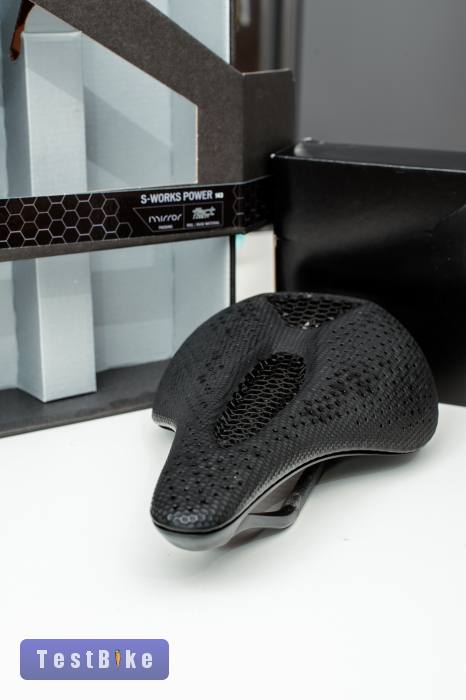 Specialized S-Works Power Mirror 143 mm nyereg — karbon sín