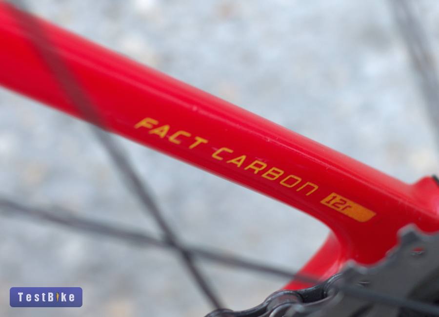 Specialized S-Works Tarmac Disc Dura-Ace R9120 váltás,fék