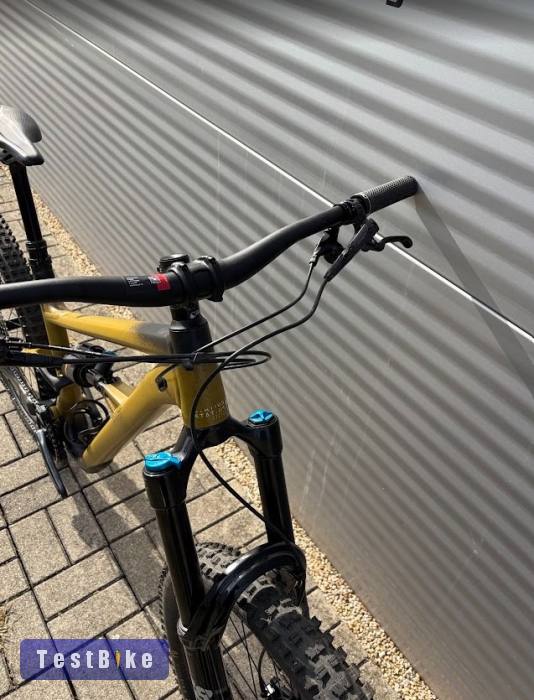 Specialized STATUS 2 170 Enduro Kerékpár