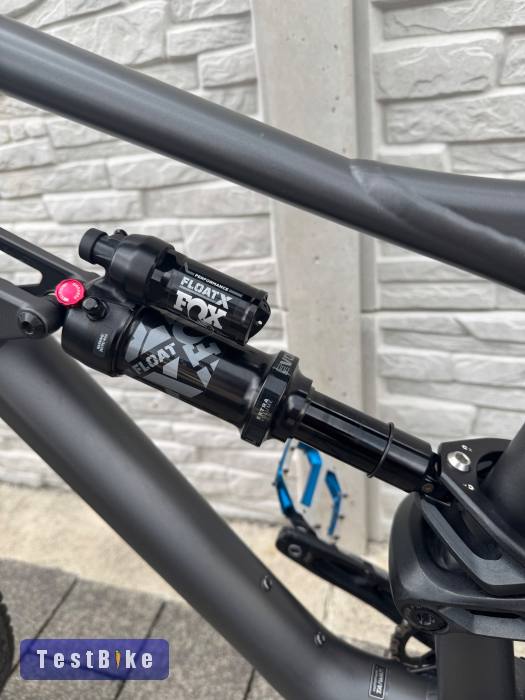 Specialized Status 2024 