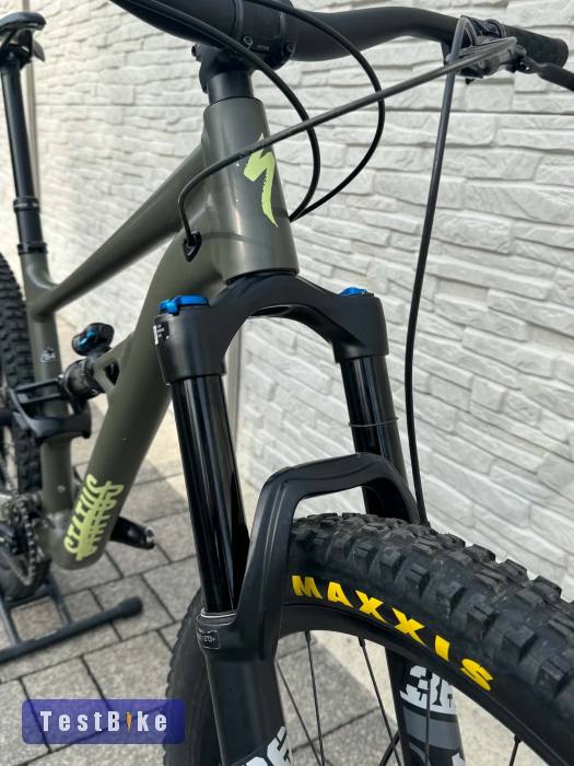 Specialized Status 2024