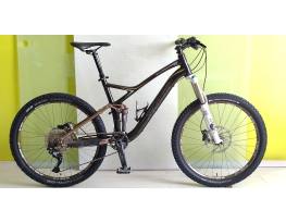 Specialized Stumpjumper, karbon, összteló, légrugók, dropper