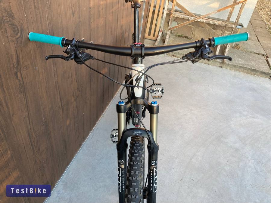 Specialized Stumpjumper Carbon 29” fully eladó..