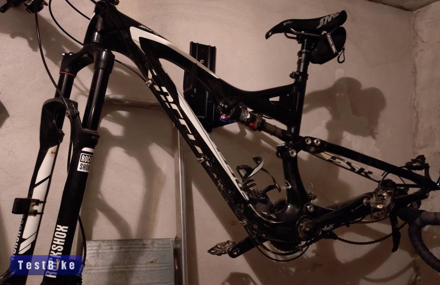 Specialized Stumpjumper FSR 29 Carbon rengeteg extra olcsóbb