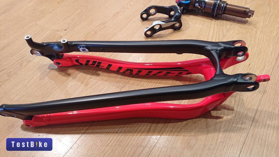 Specialized Stumpjumper FSR 29 rengeteg extra opció