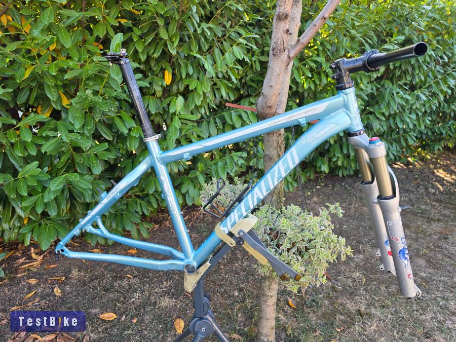 Specialized Stumpjumper M4 vázszett, FOX F100 RL villával