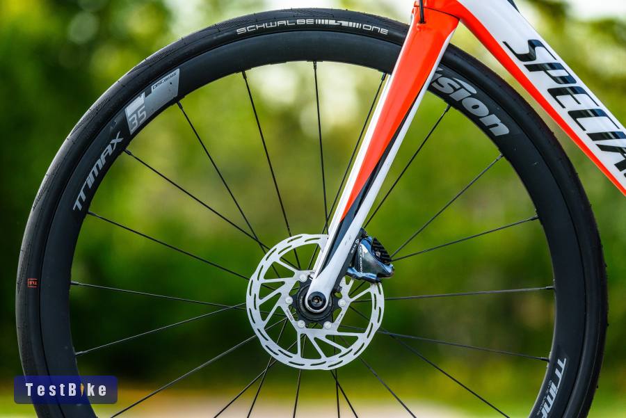 Specialized Tarmac Disc Sport (56) karbon országúti kerékpár