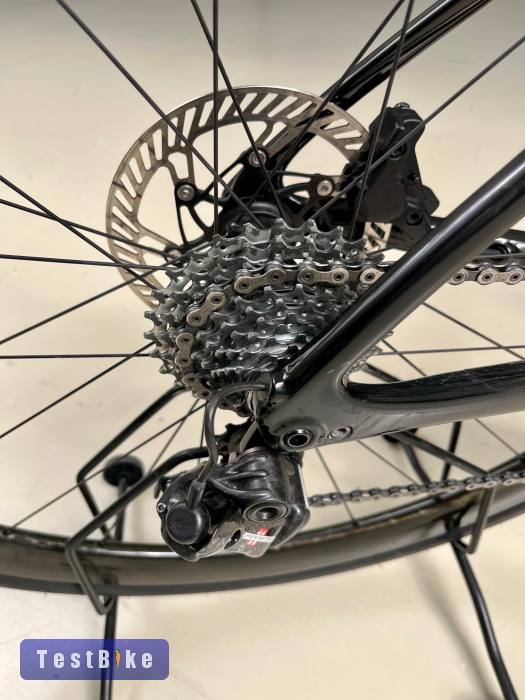 Specialized Tarmac SL6 Disc, elektromos váltás, karbon kerék
