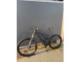 Specialized Turblo Levo Alloy S4, 2 Akksival!