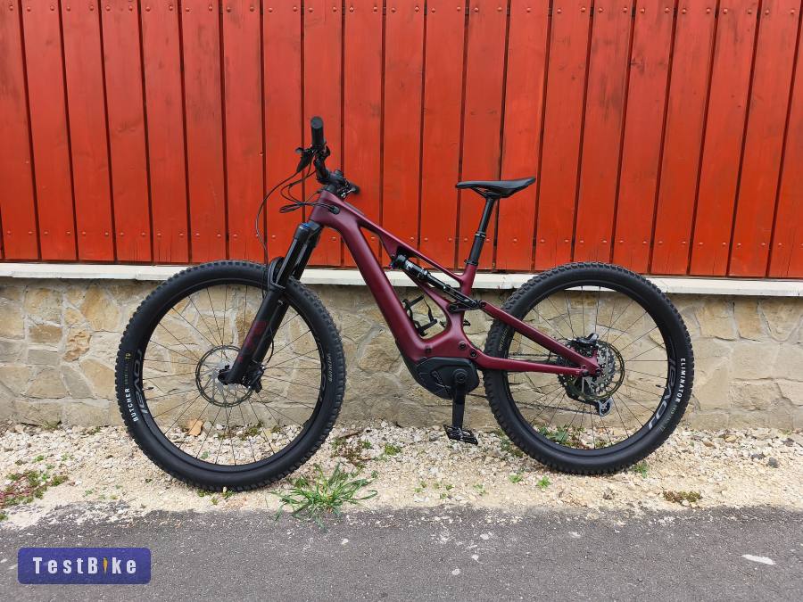 Specialized Turbo Levo 3 elektromos kerékpár Fox 38 XS 750 Km